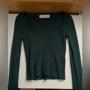 Abercrombie sweater